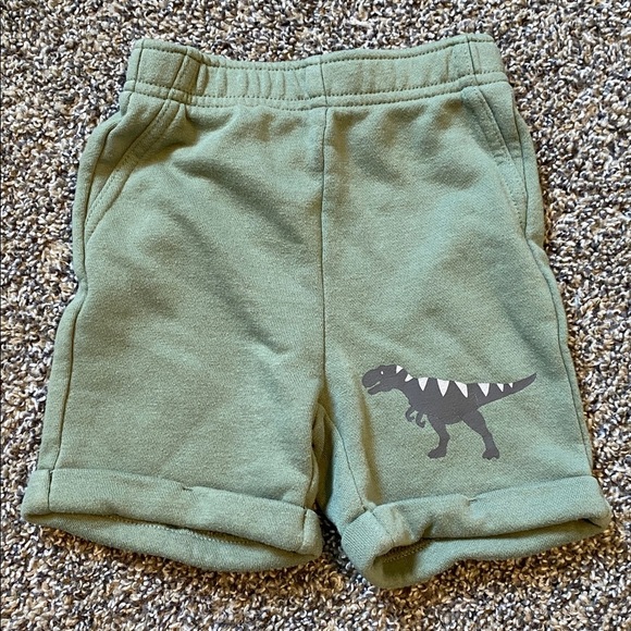 Set of Comfy Shorts - Picture 3 of 6